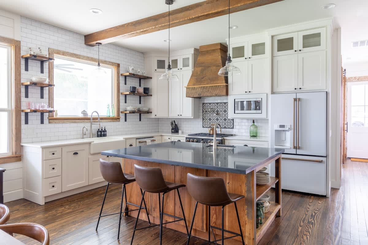 Laid-Back Luxury | Grill+Screened In Porch+Firepit — La Grange, TX — vacation rental