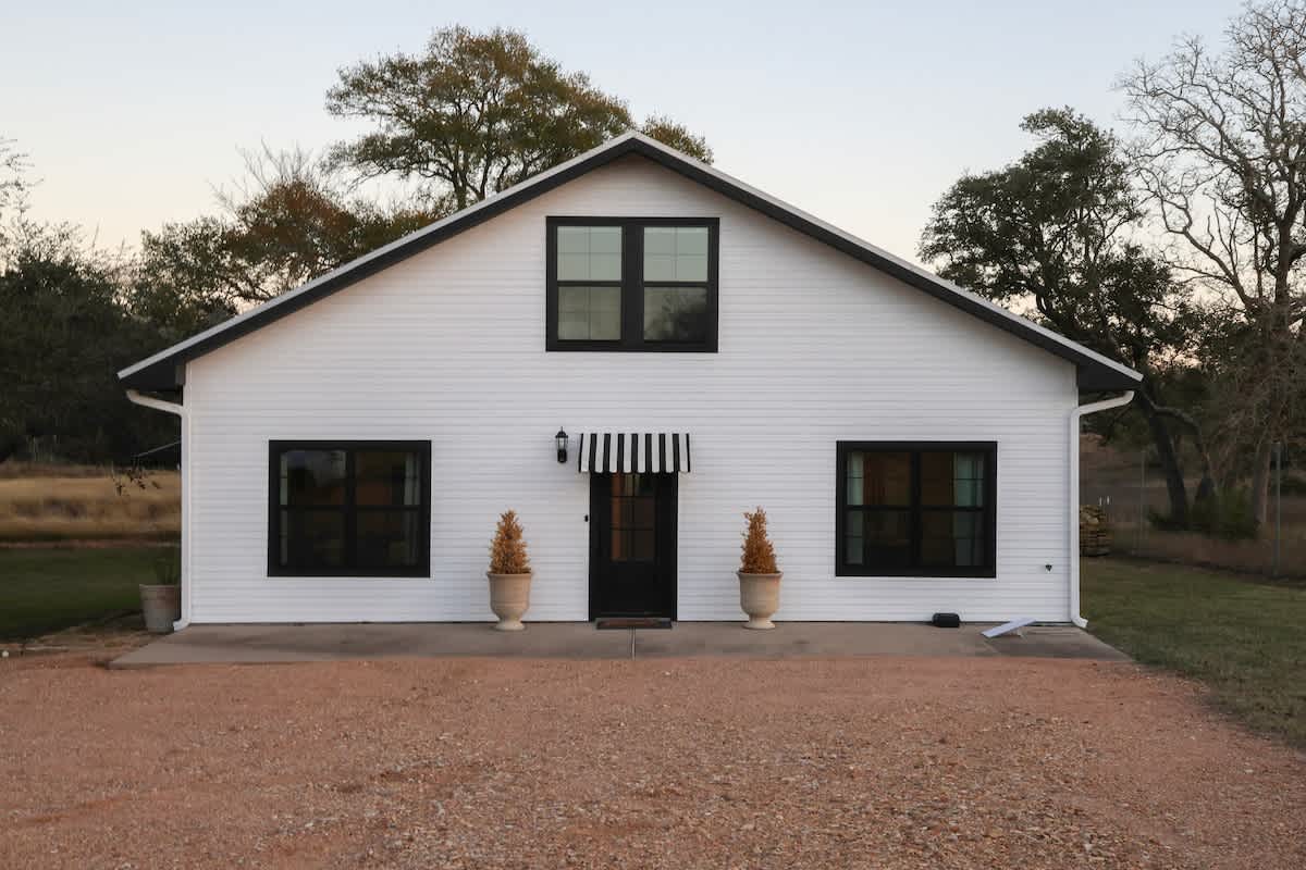 Rest & Relax | Pool | Countryside View | Sleeps 6 — Fayetteville, TX — vacation rental