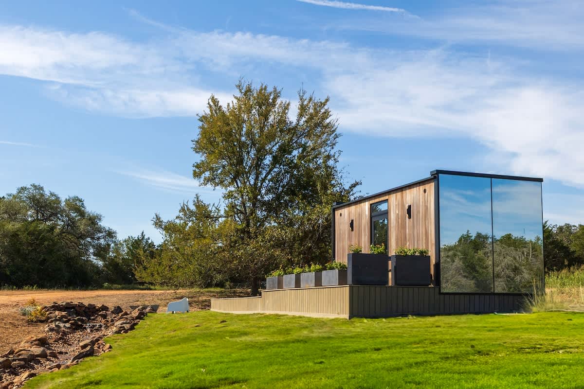 RT Creekside Glass Retreat | Cowboy Pool/Hot Tub — Round Top, TX — vacation rental