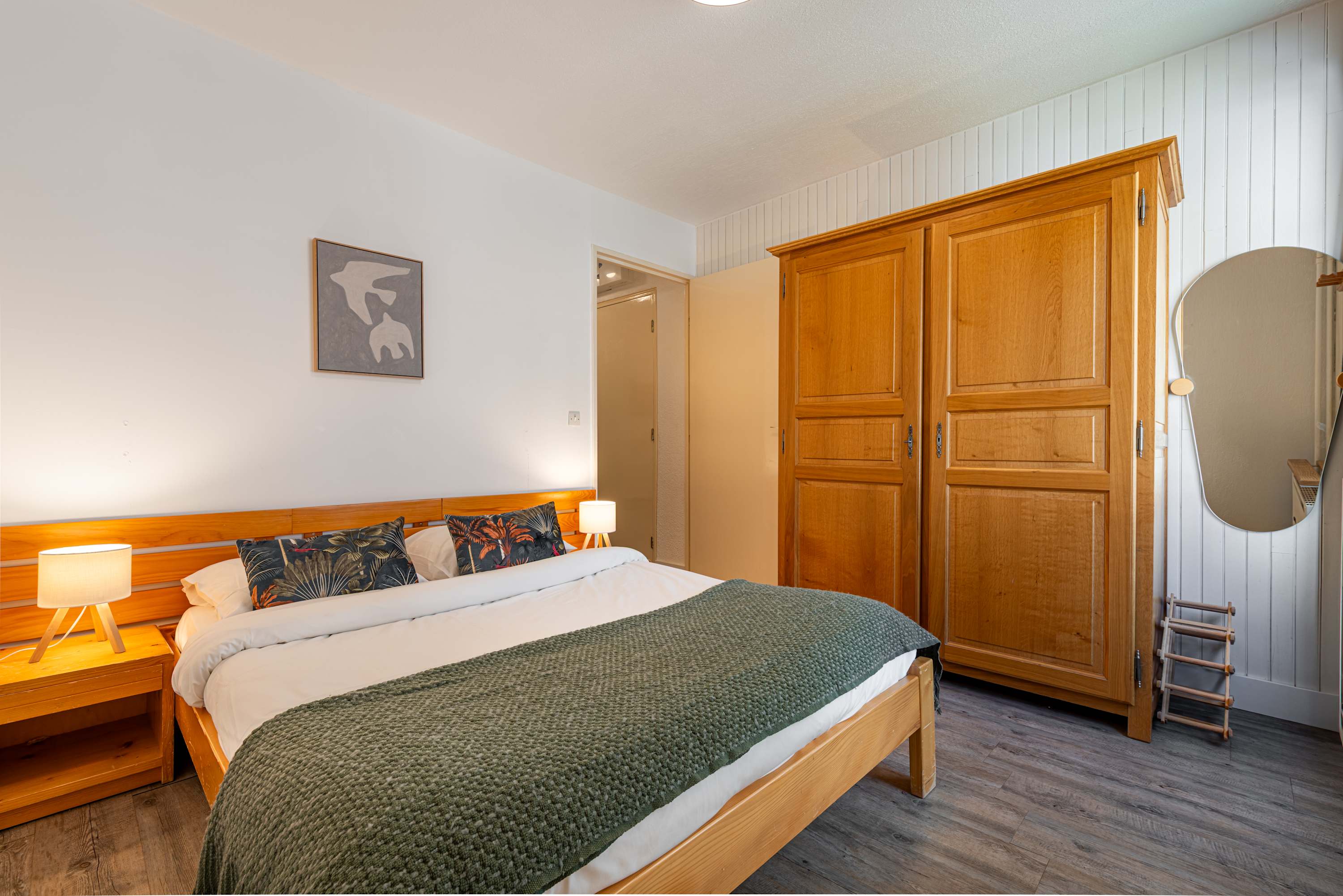 Residence Hauts de Chavière, Ski In-Out with WiFi in Val Thorens, “V3” by Versant Collection