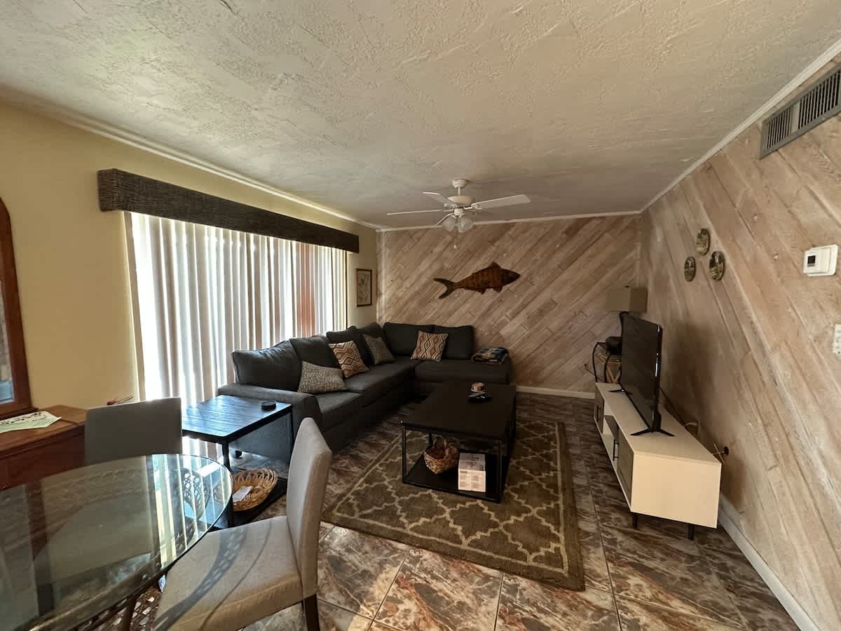 Direct Ocean Complex Diplomat 220-7 — Cocoa Beach, FL — vacation rental