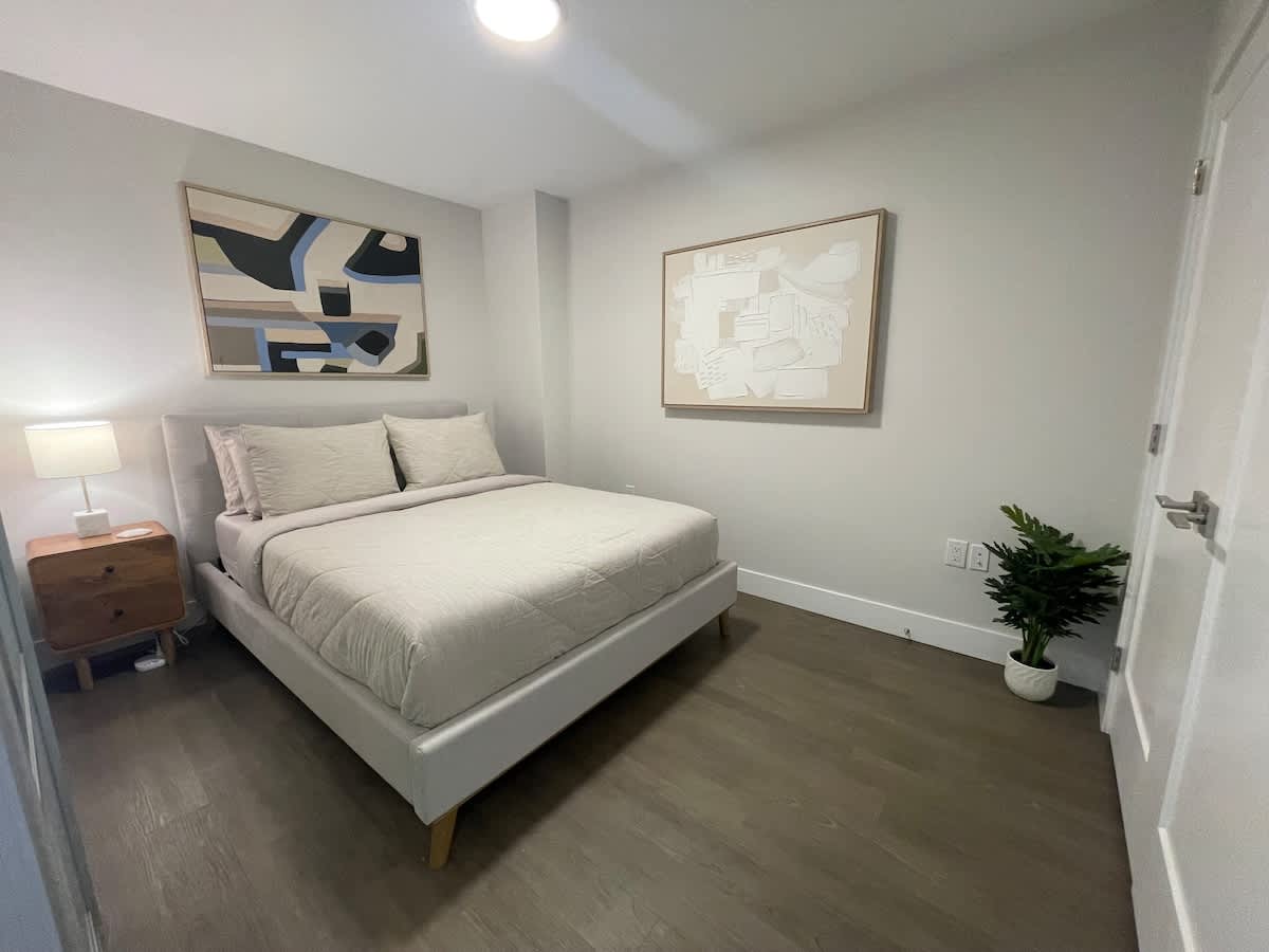 Waterfront downtown 1 Bedroom with 6 appliances