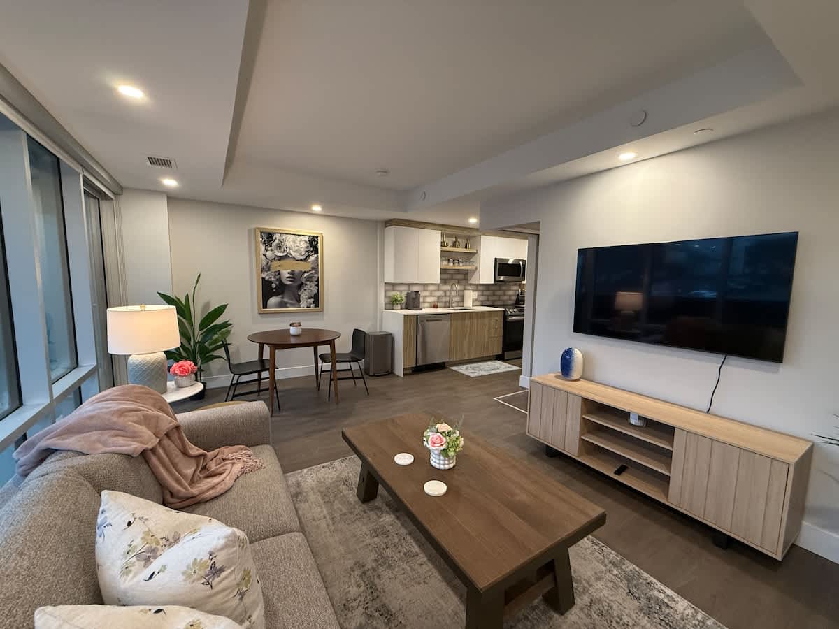Chic Downtown Halifax Apartment with Balcony