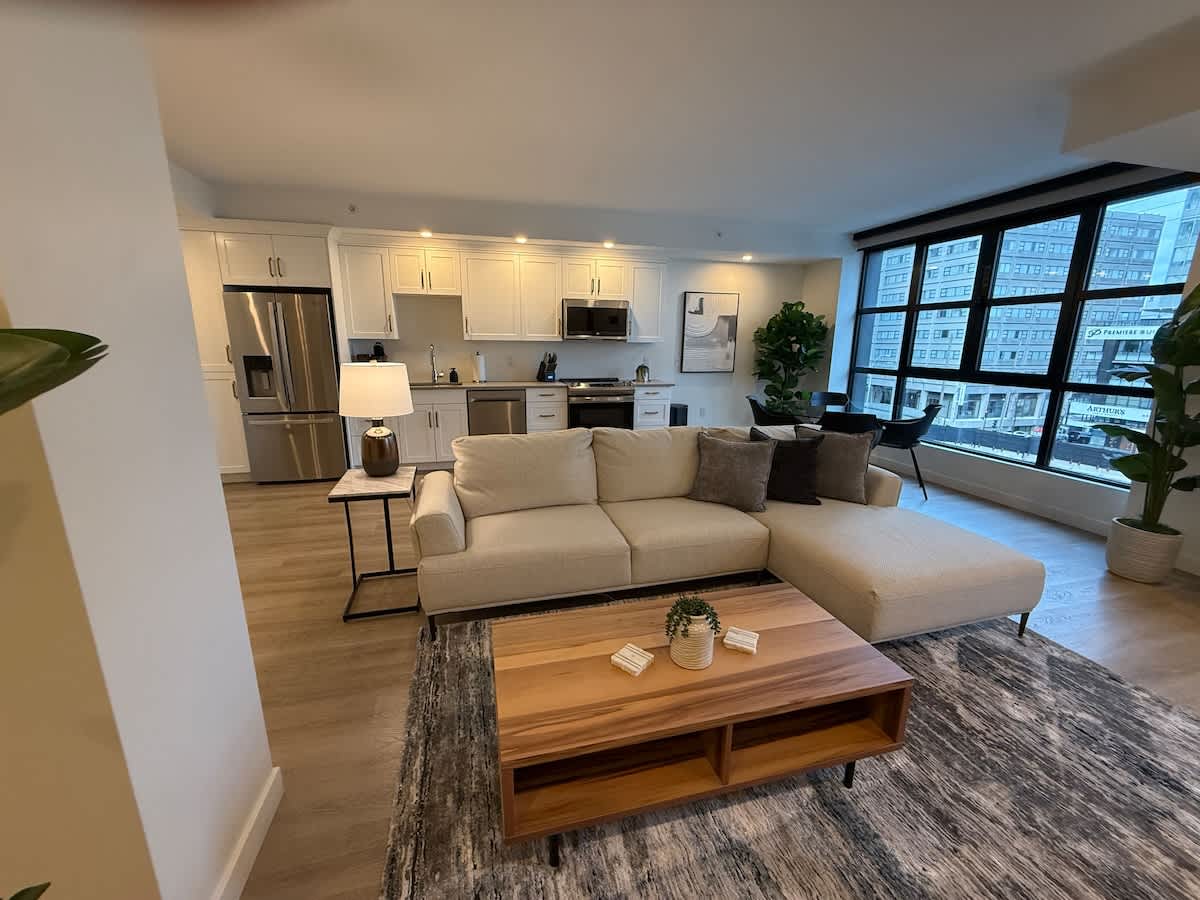 Halifax Waterfront 2 BR and 2 Bath with 6 appliances