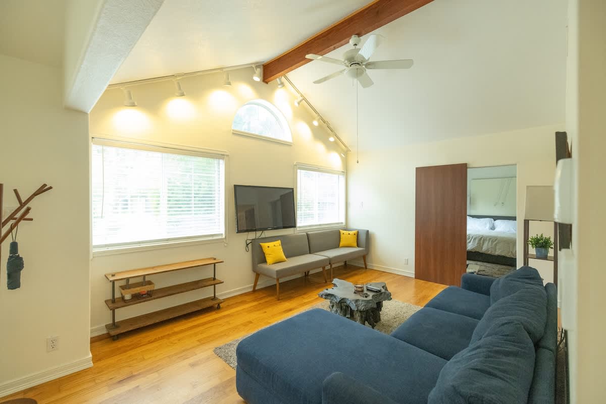 Luxury 5-BR Home in Mill Valley near Golden Gate 2