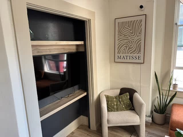 Downtown SF Co-Work Retreat on Ellis-Air 2