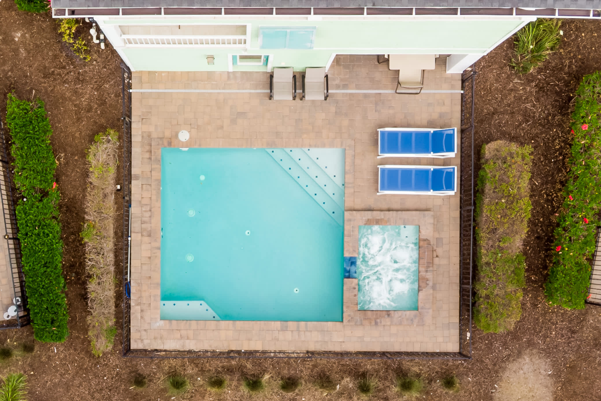 Make a splash in the private pool or soak your cares away in the bubbling hot tub!