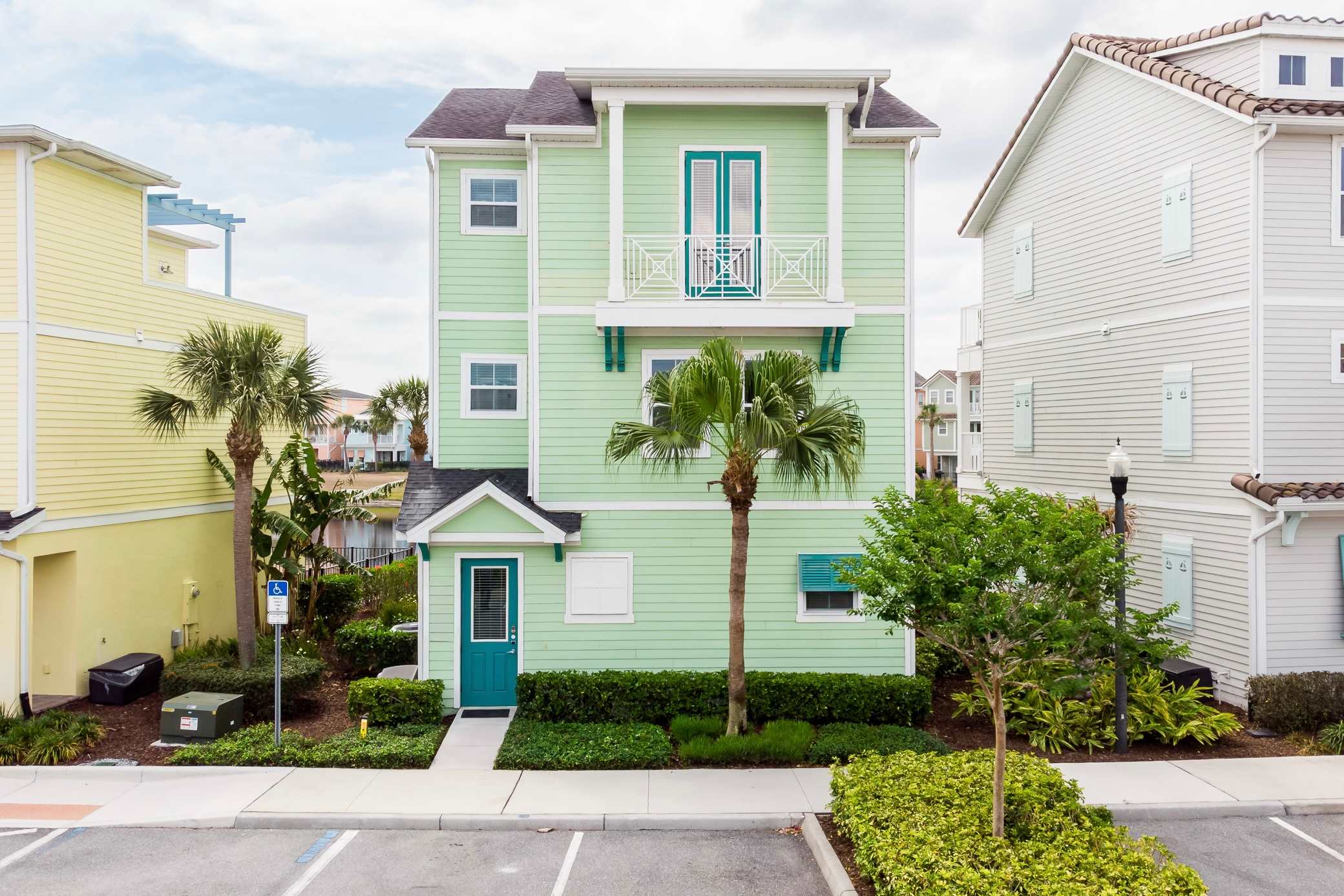 Coconut Cabana - Access 4 Most!