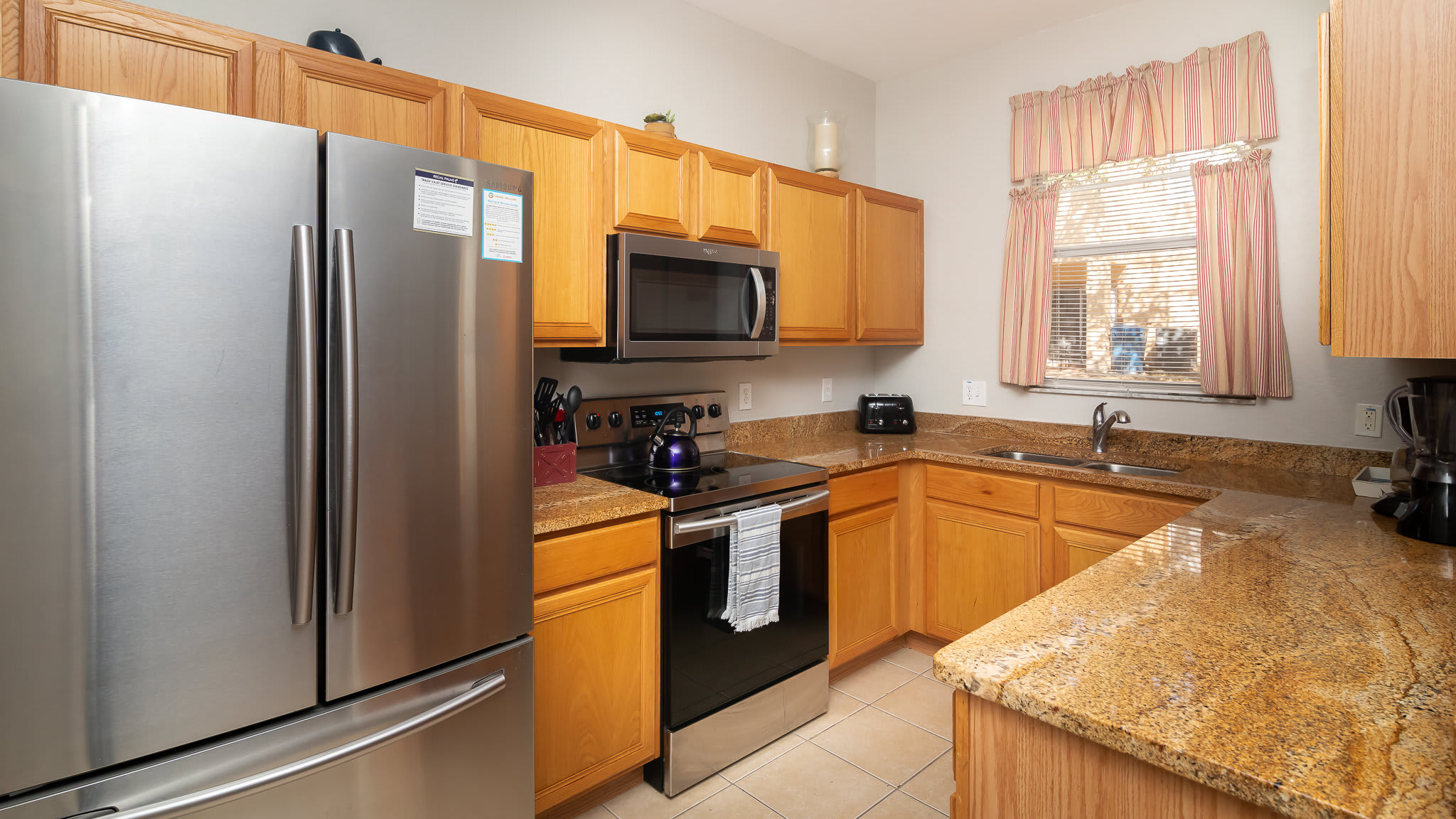 Endless Summer at Regal Palms - Themed Rooms 5