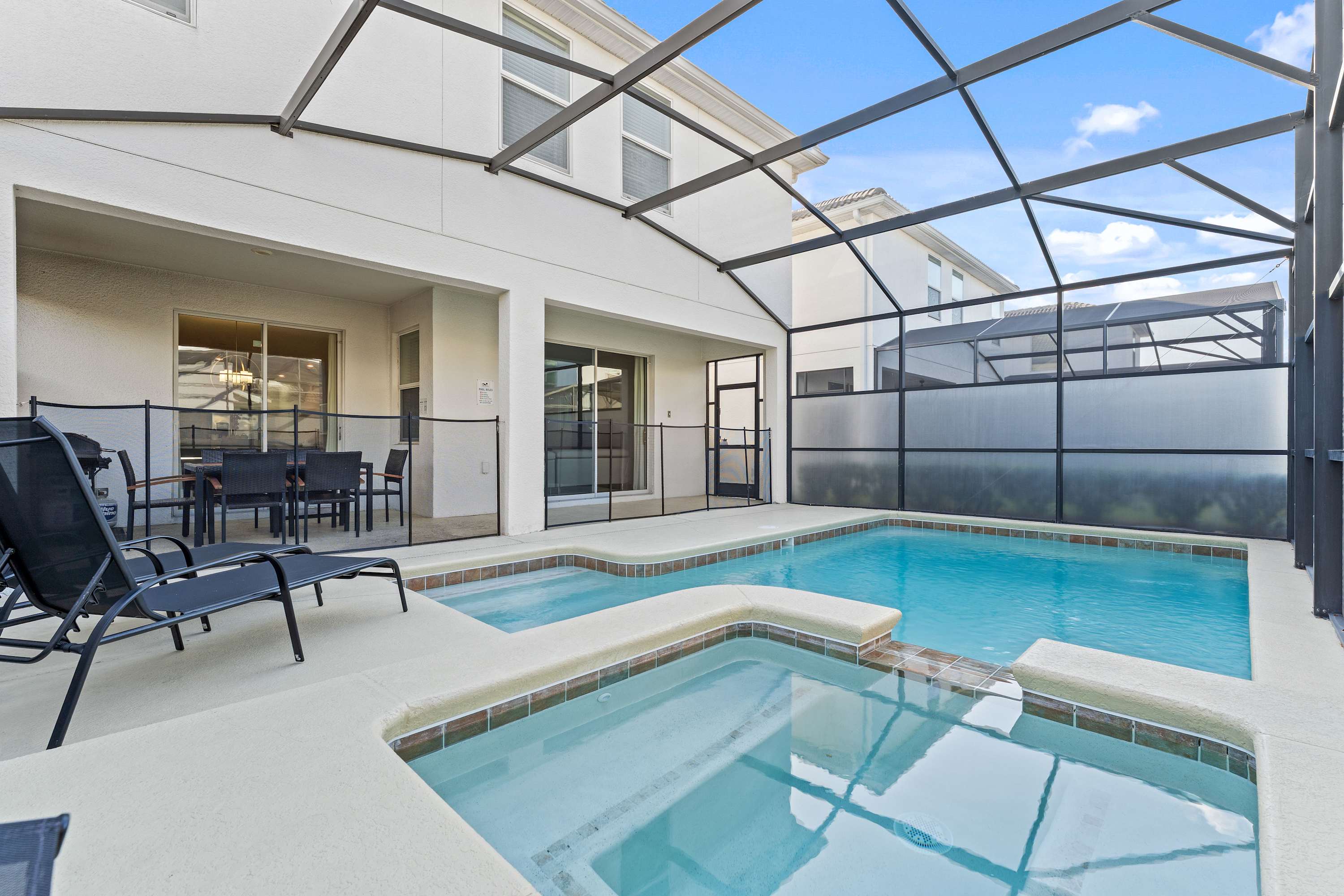 Sun & Fun Storey Lake