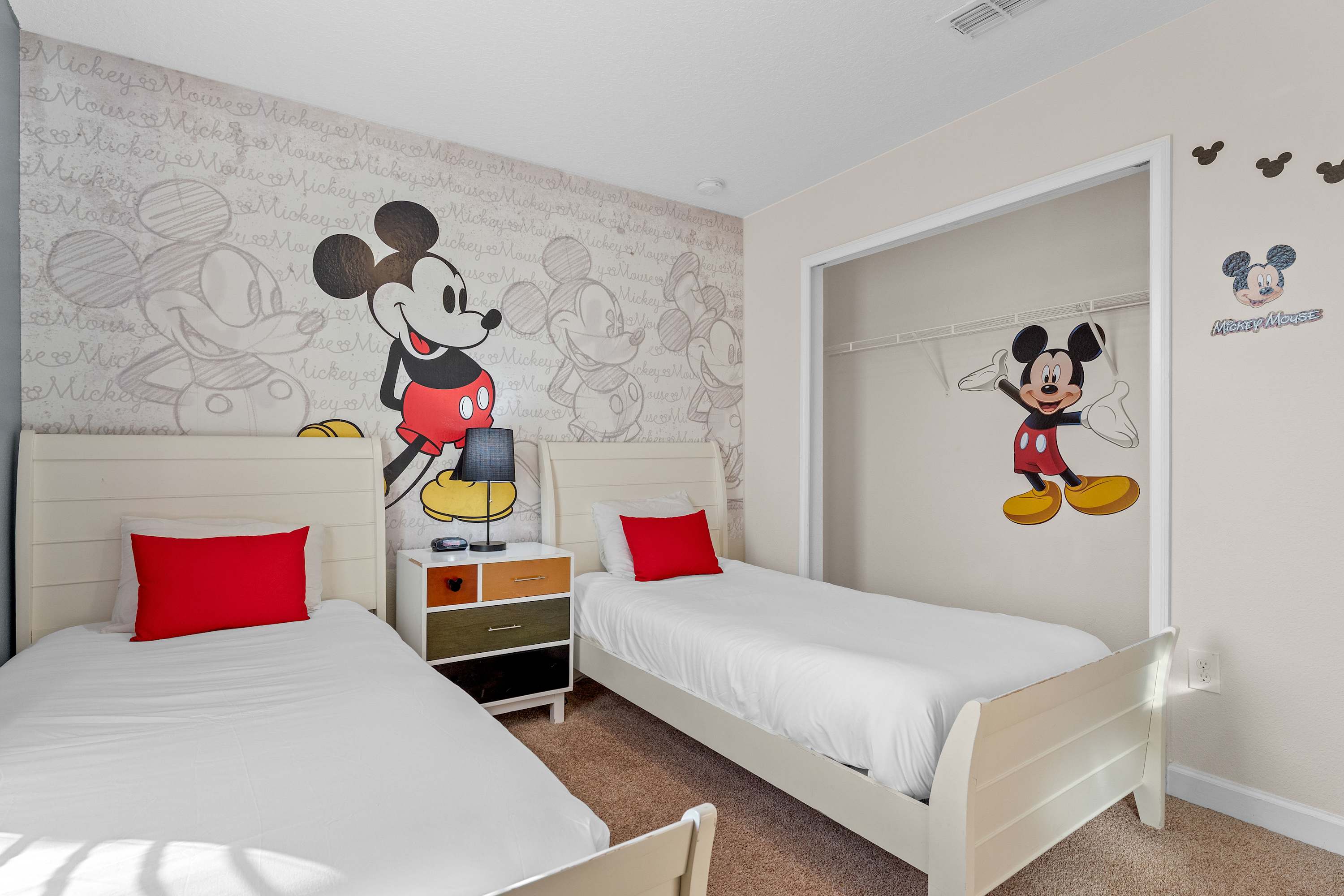 Oh Boy! Enjoy the Mickey Mouse themed bedroom
