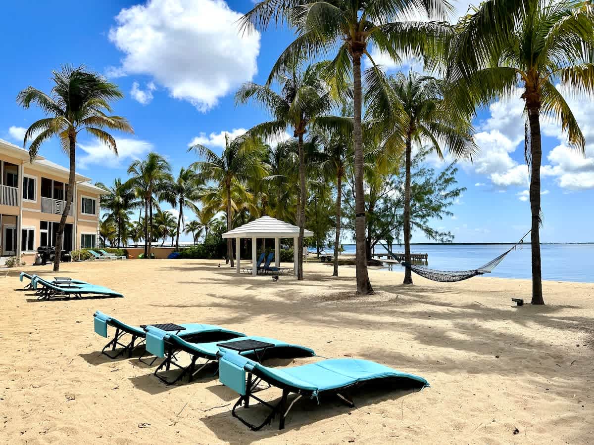 7 Up Condo 2BR/2BA at Scenic Kaibo Kai - Beach & Pool 4