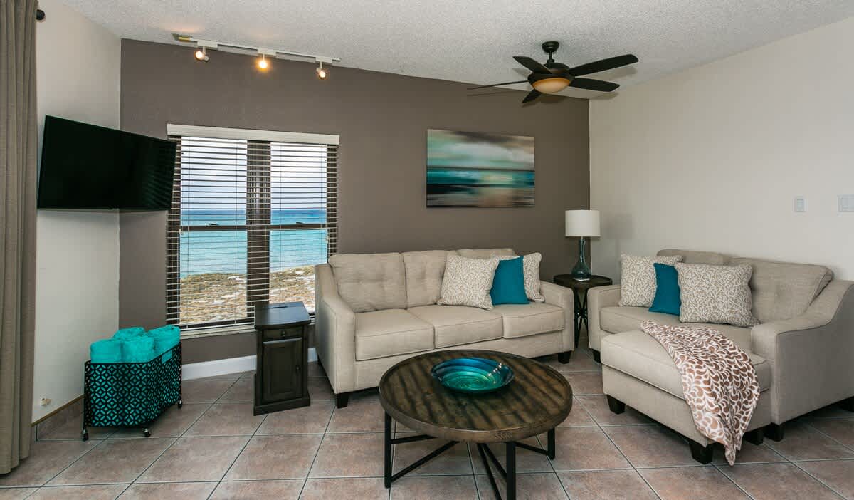 Georgetown Villas #201 - 2BR Oceanfront Views on SMB 6