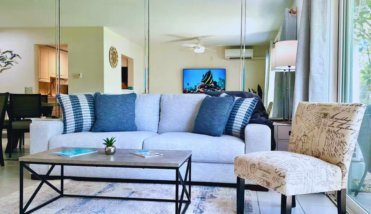 Hideaway at Seagull #25 | 1BR Garden-View Condo 2