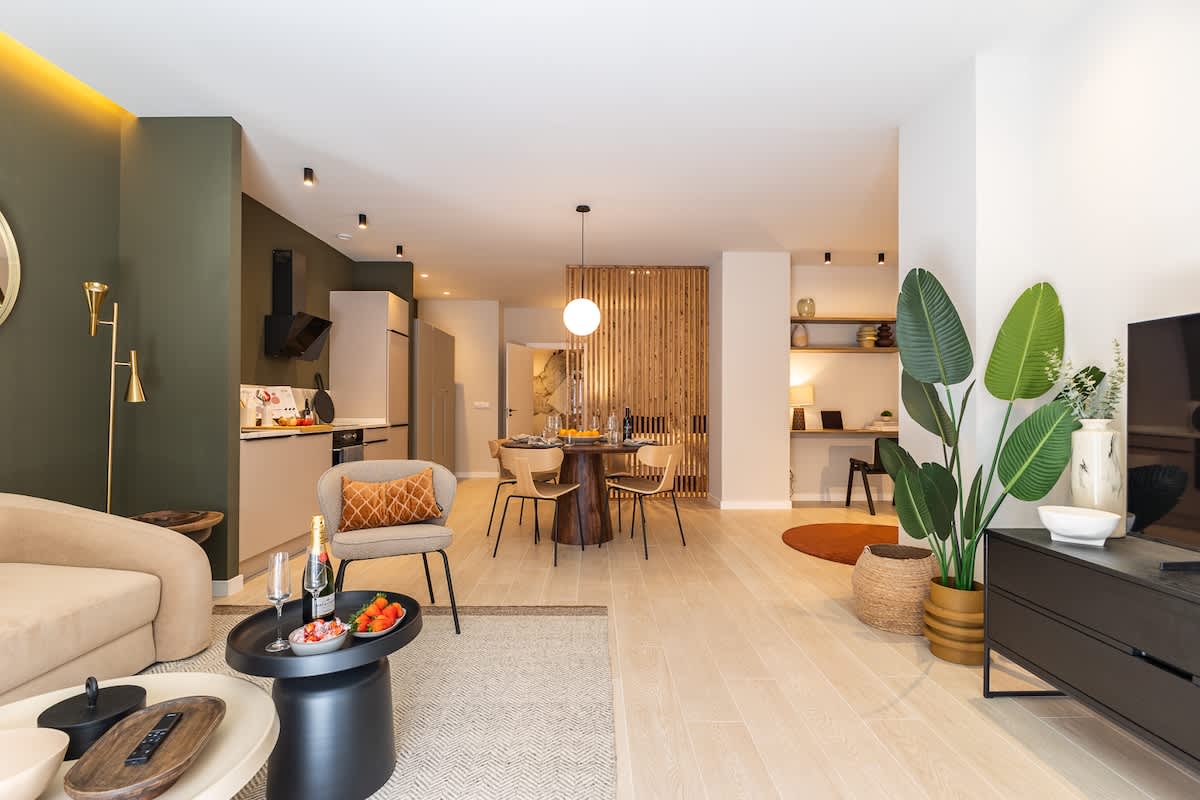Valencia City Lofts R