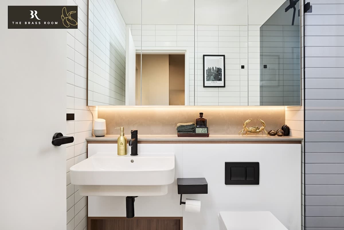 The Brass Banana - Photo 12