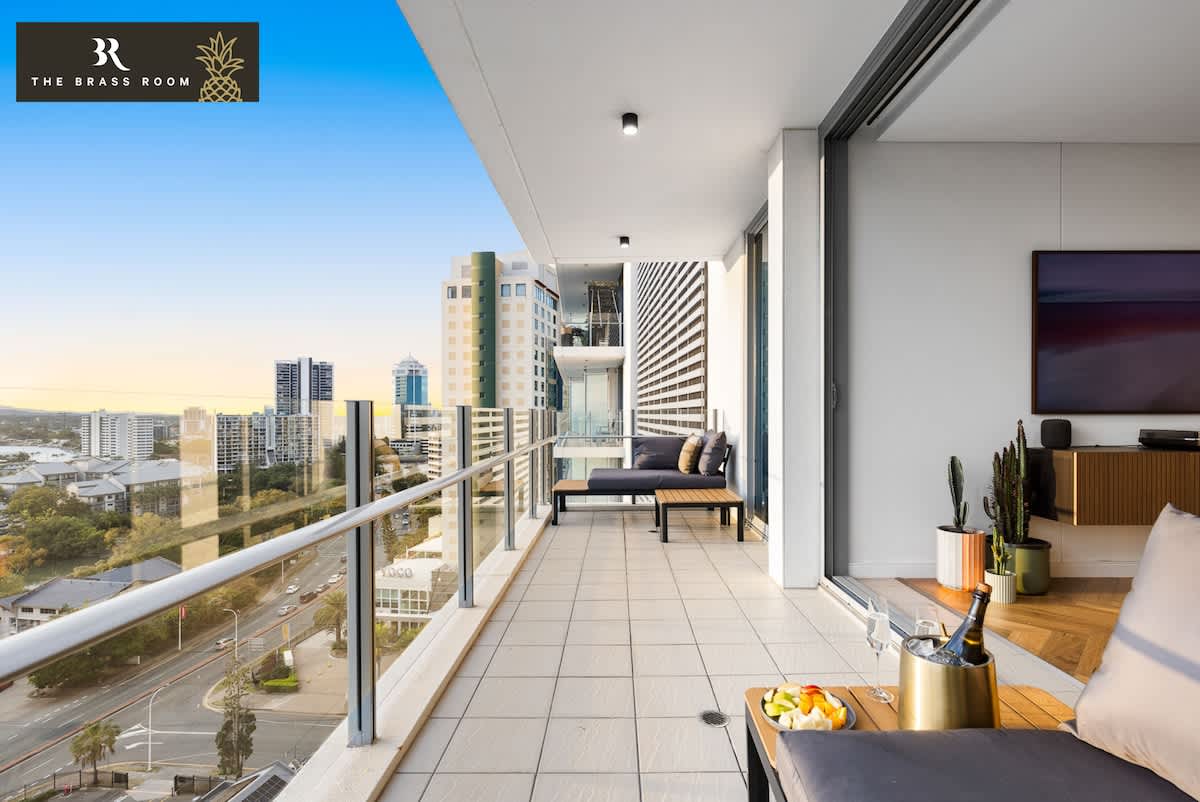 The Brass Room  Pineapple Wyndham Surfers Paradise - Photo 10