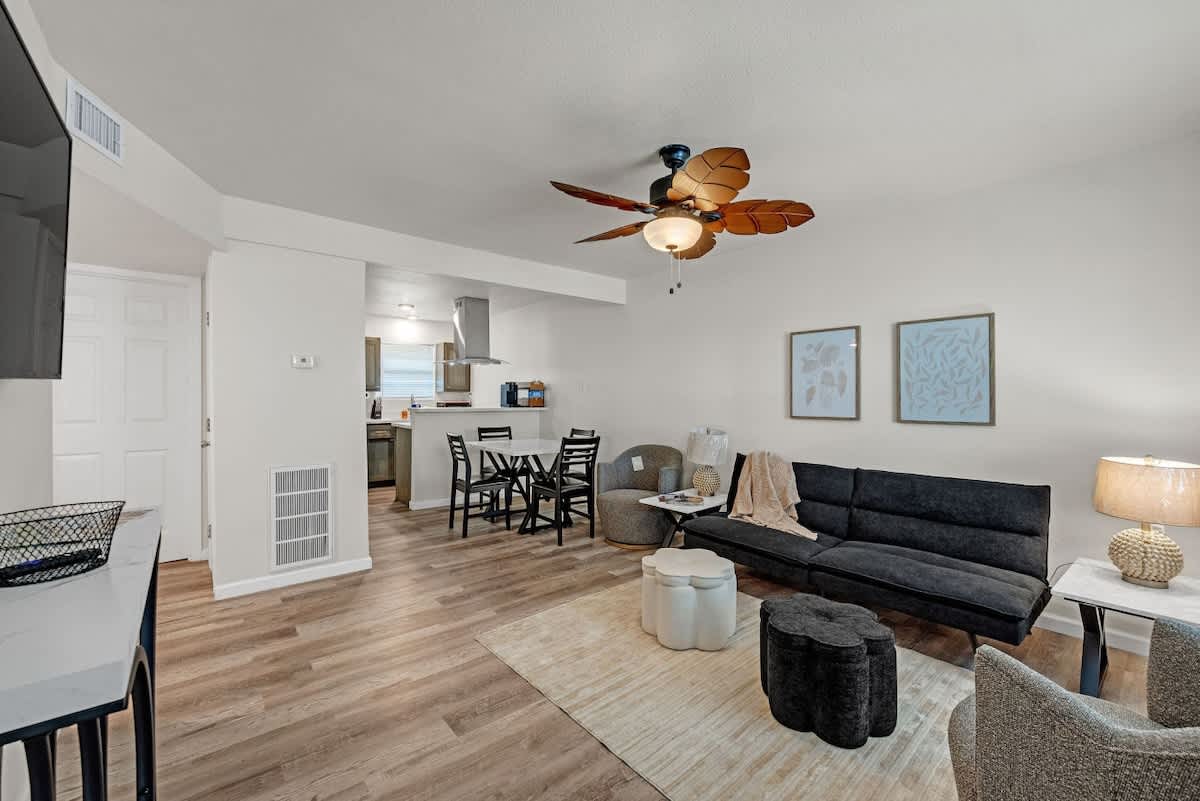 Isla Bonita Apartments — Galveston, TX — vacation rental