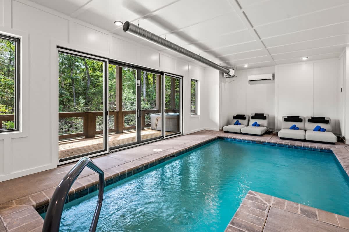 Sevierville - Heated pool, hot tub, theater room — Sevierville, TN — vacation rental