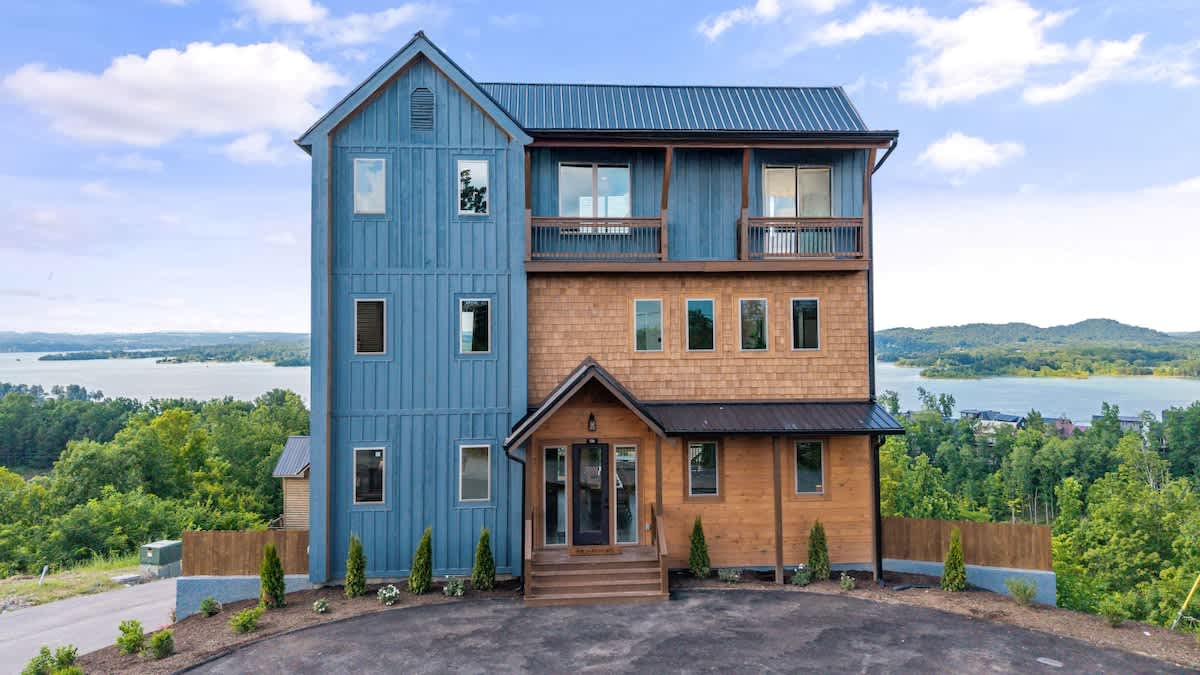 Luxury 6BR Lake Cabin w/ Indoor Pool & Slide — Sevierville, TN — vacation rental