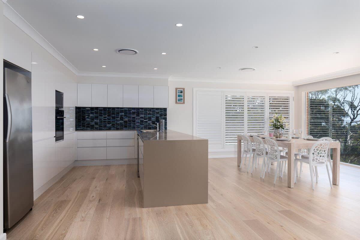 Bay View 6 – 3BR Vincentia home with water views