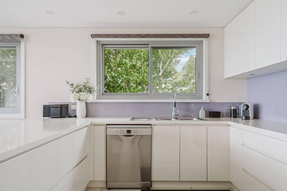 Entice at Hyams – pet-friendly