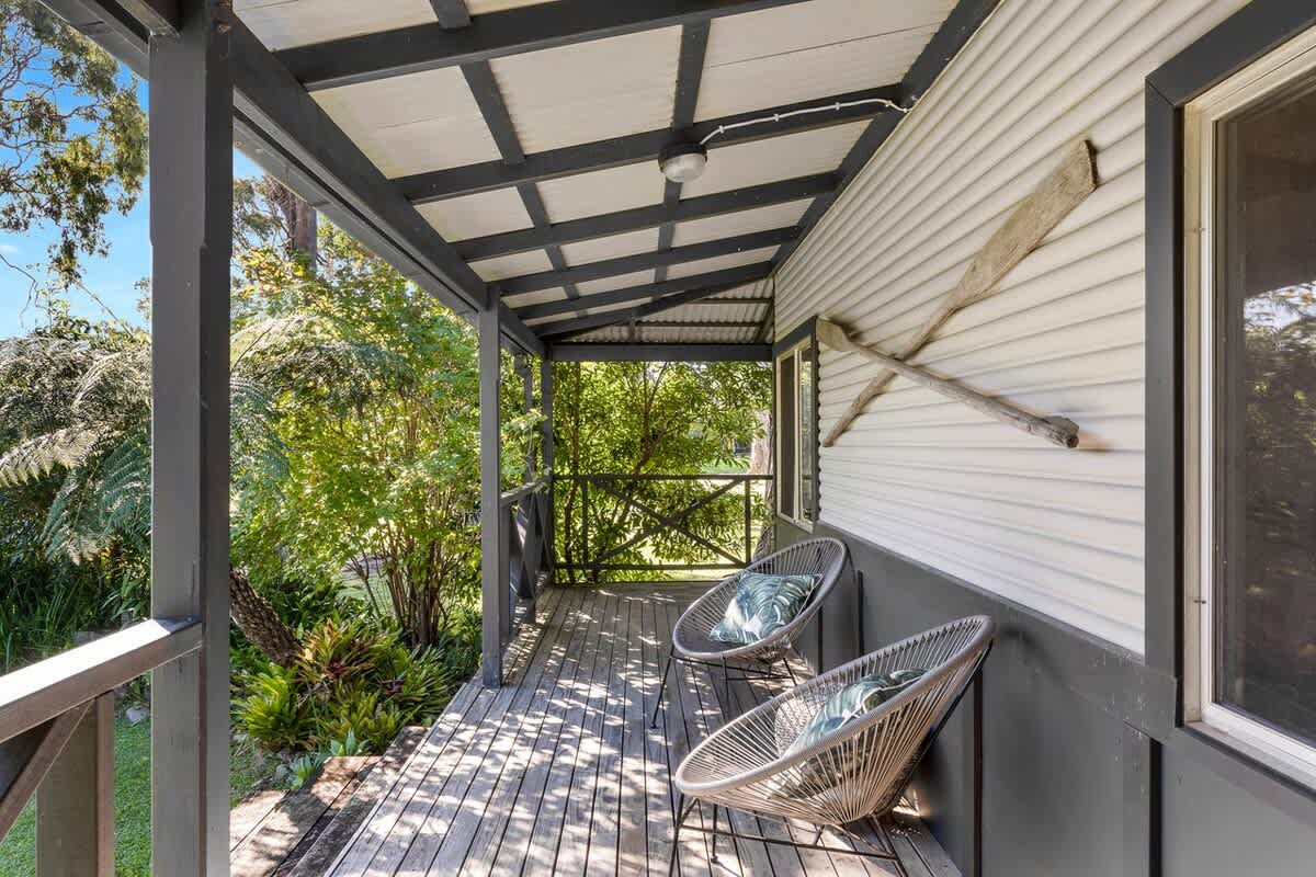 Ma Te Kokorou – pet-friendly Huskisson pool escape