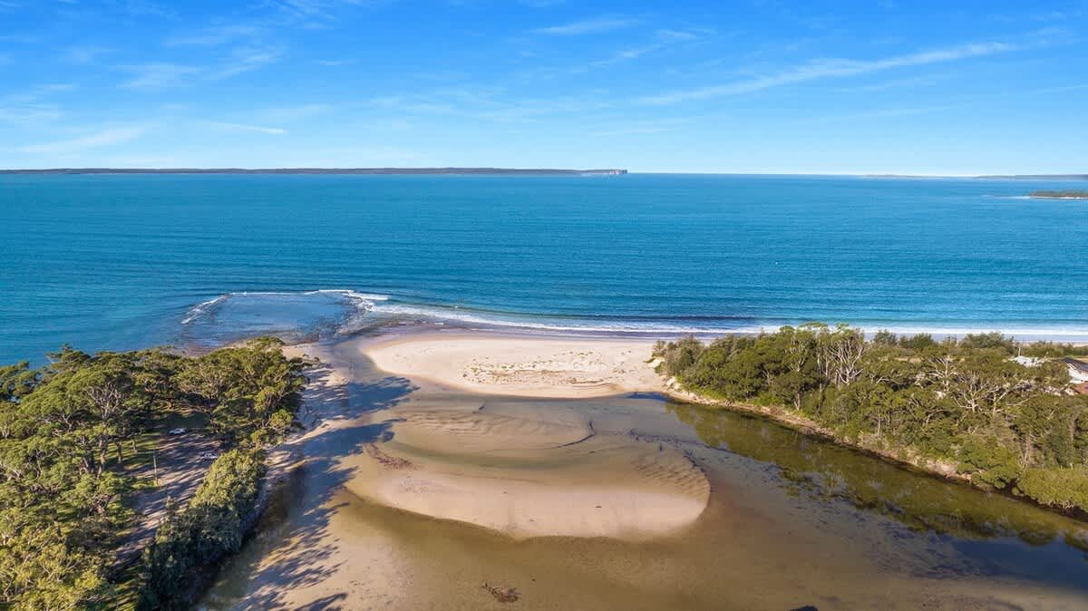 Ma Te Kokorou – pet-friendly Huskisson pool escape