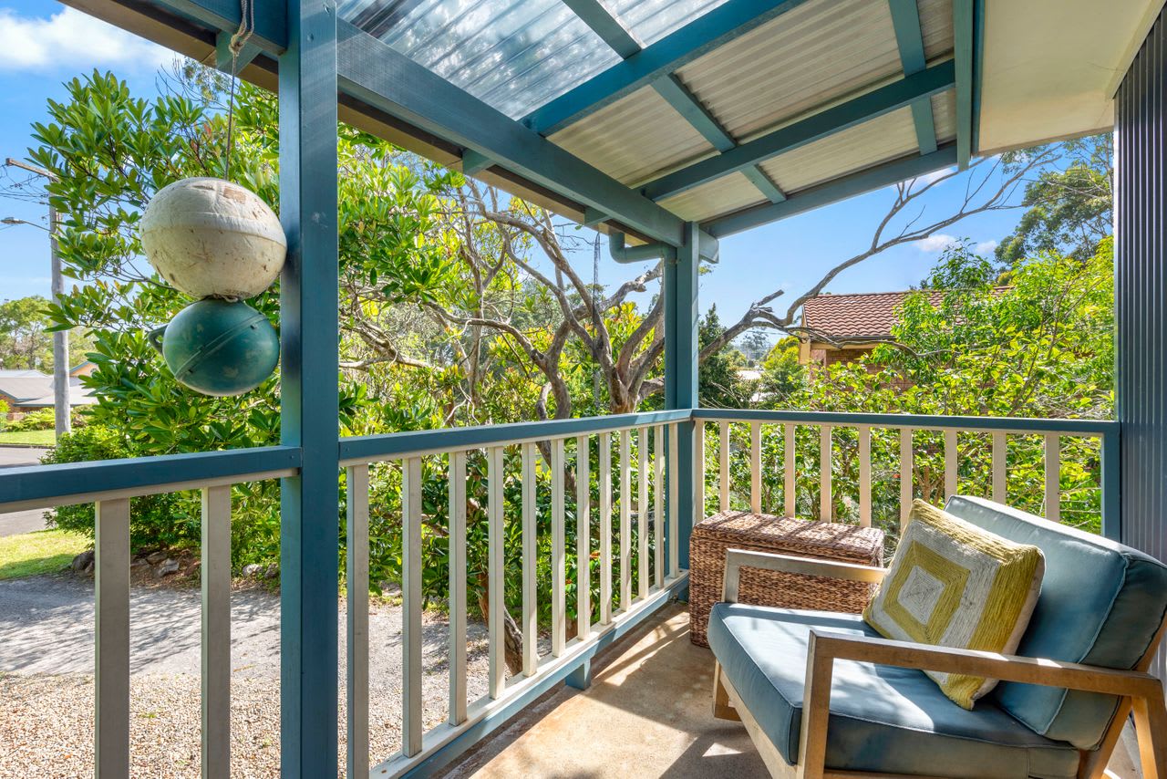 The Haven Mollymook Beach – walk to shops & sand
