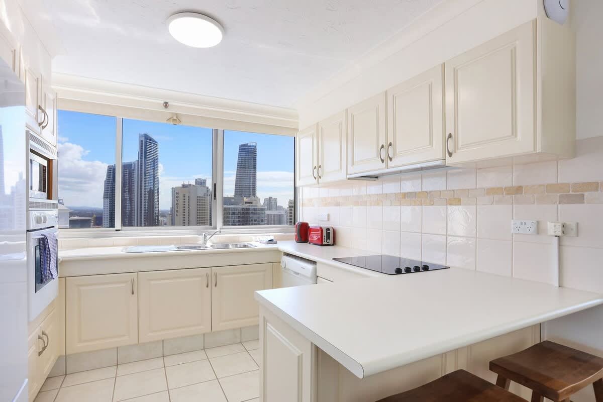 Full Kitchen