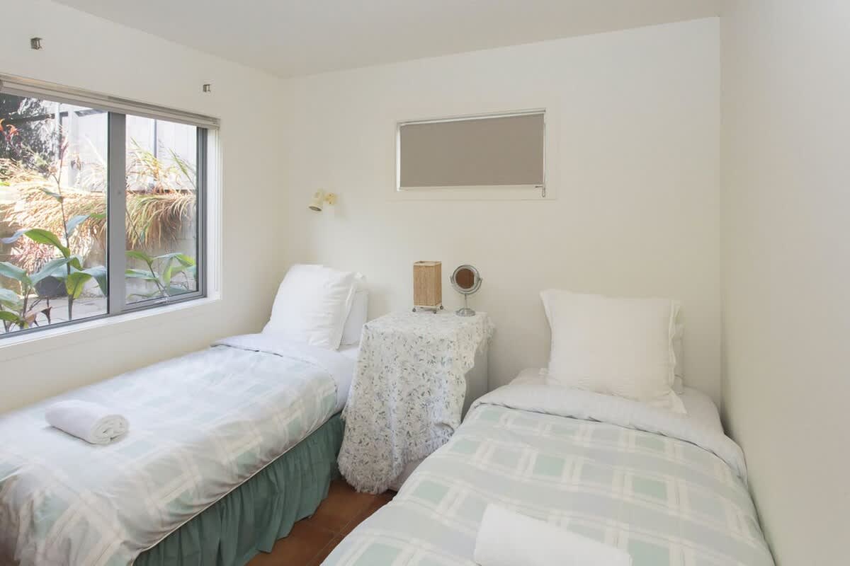 Chester Cottage Beachfront – villa direct ocean access