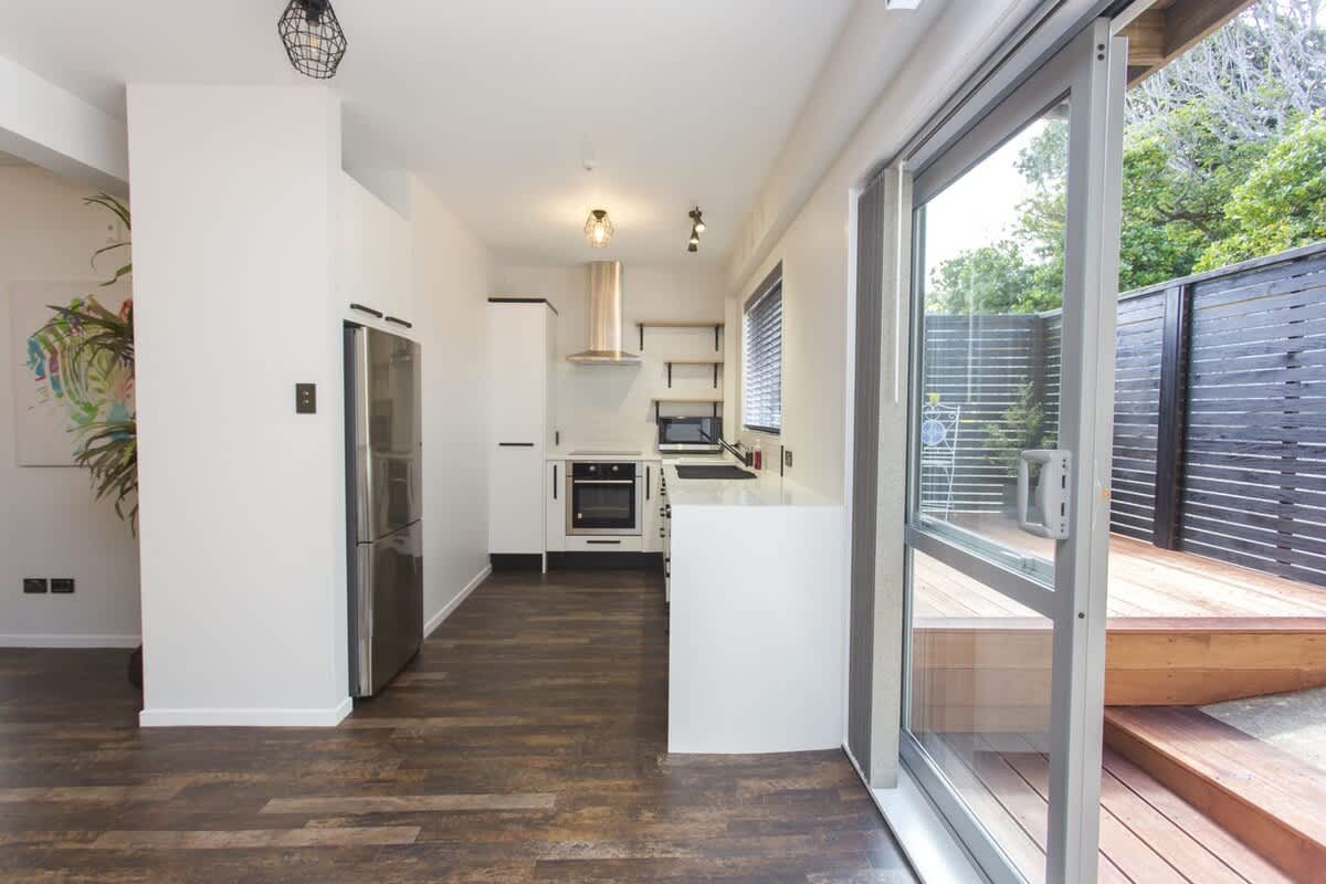 Chic in the City – luxury 2 BR apartment in CBD