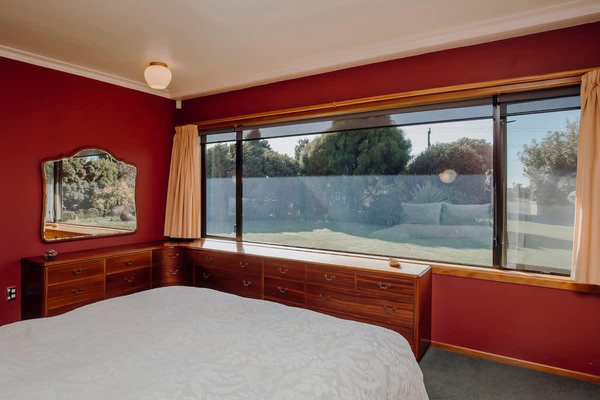 Mt Taranaki Vista – rural escape with scenic views