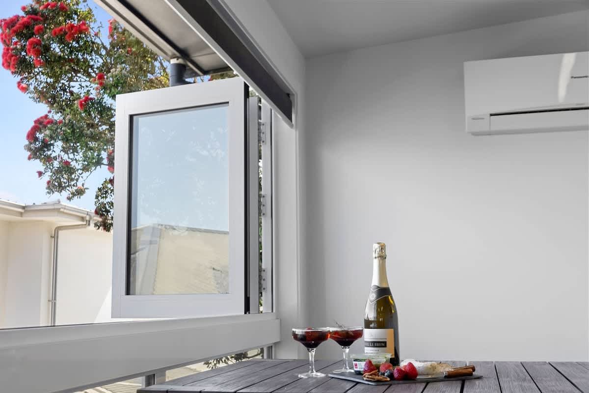 Beach Studio – coastal escape near Fitzroy Beach