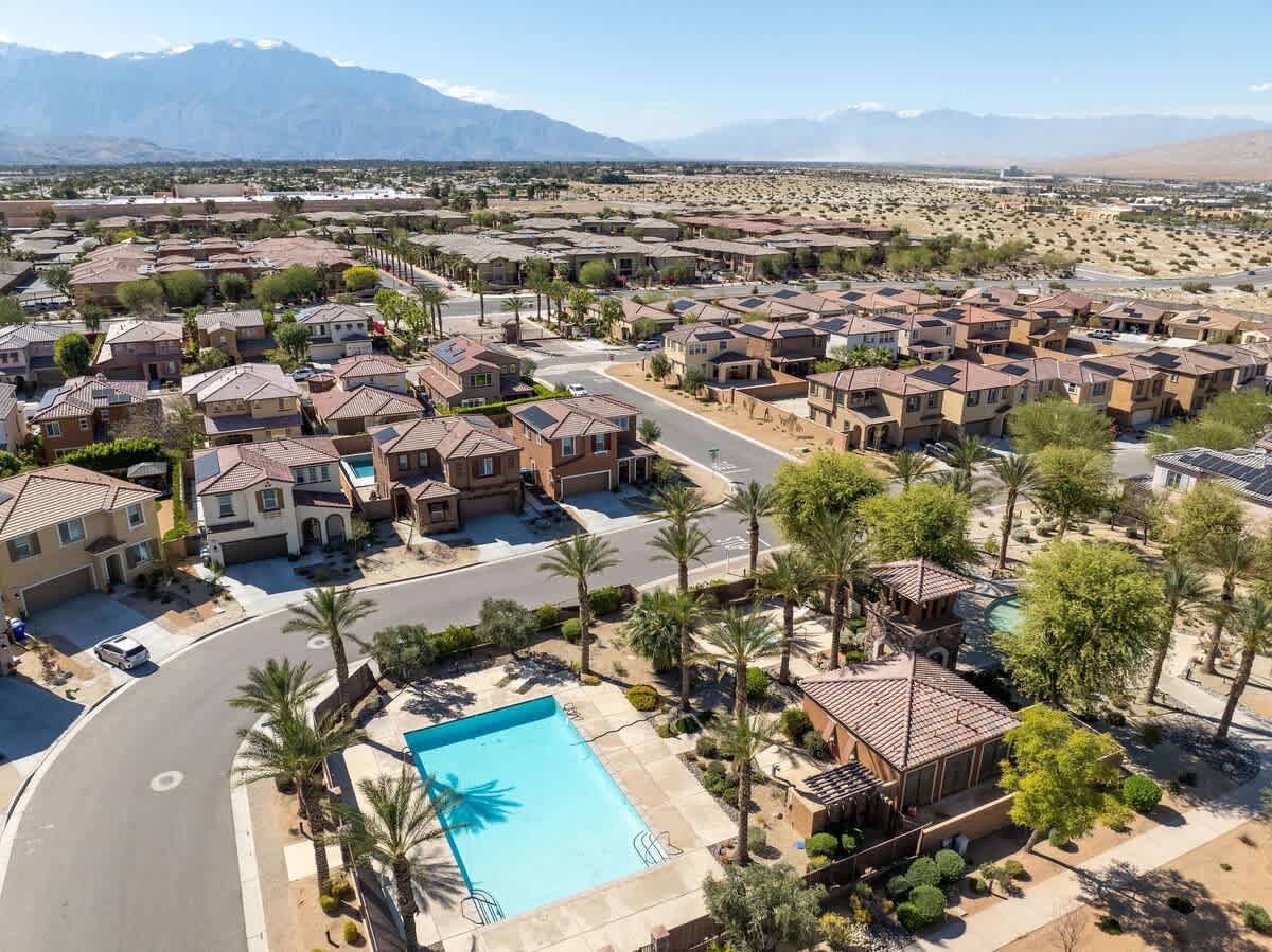 Modern Oasis: Newly Listed 3B/2BA Retreat — Palm Desert, CA — vacation rental