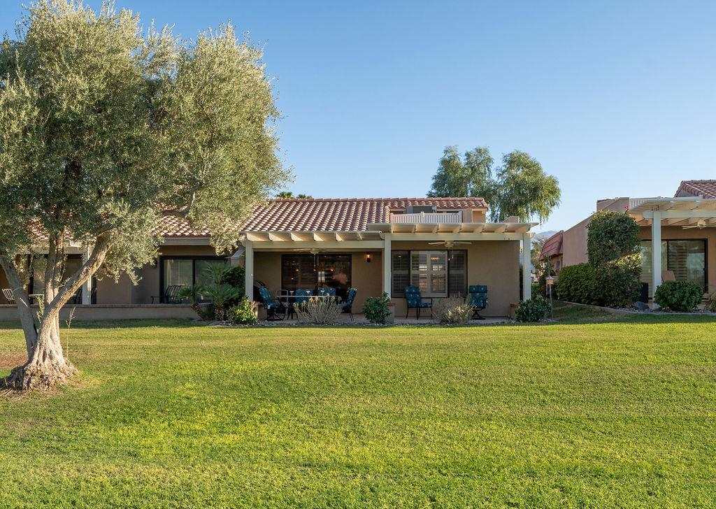 Sun-sational Escape: 2BD/2BA Condo in Palm Desert — Palm Desert, CA — vacation rental