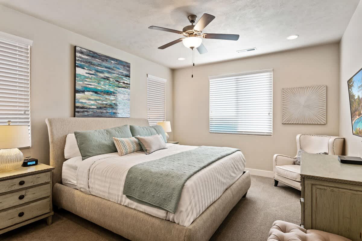 Master bedroom on main with king bed