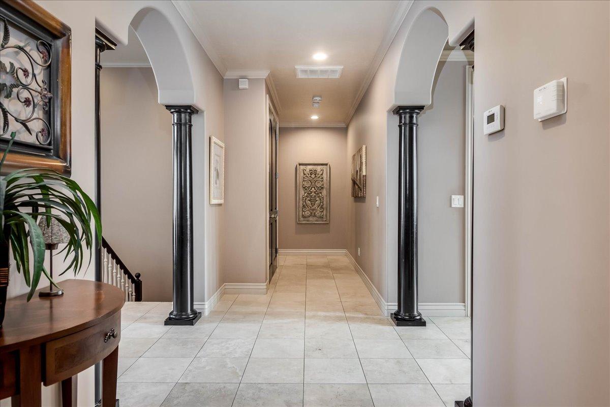 Hallway to master & 2 other bedrooms on main