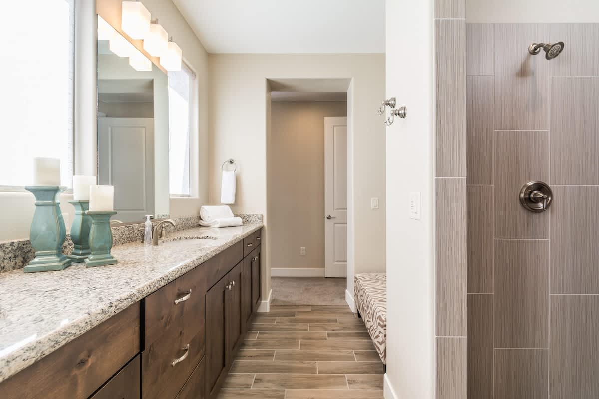 Bathroom for bedroom 2