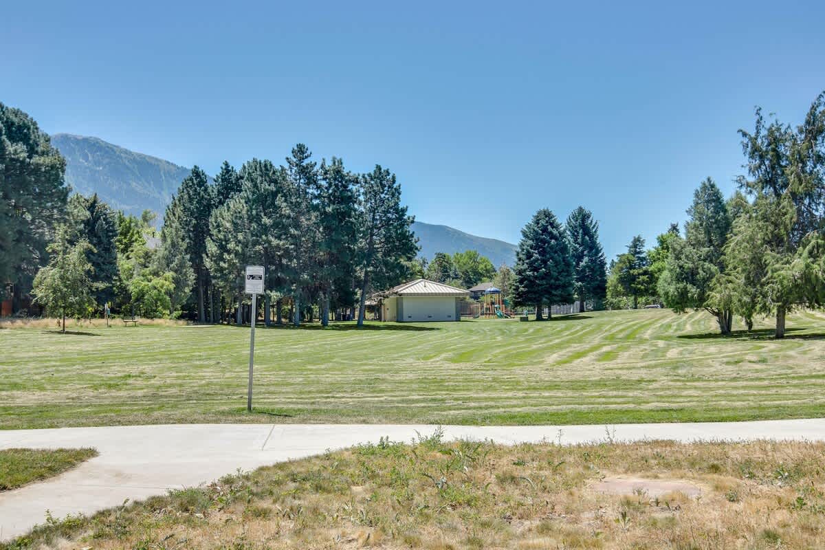 City park right next door with wide open spaces