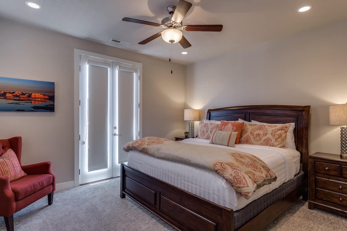 Master bedroom 2 upstairs with king bed