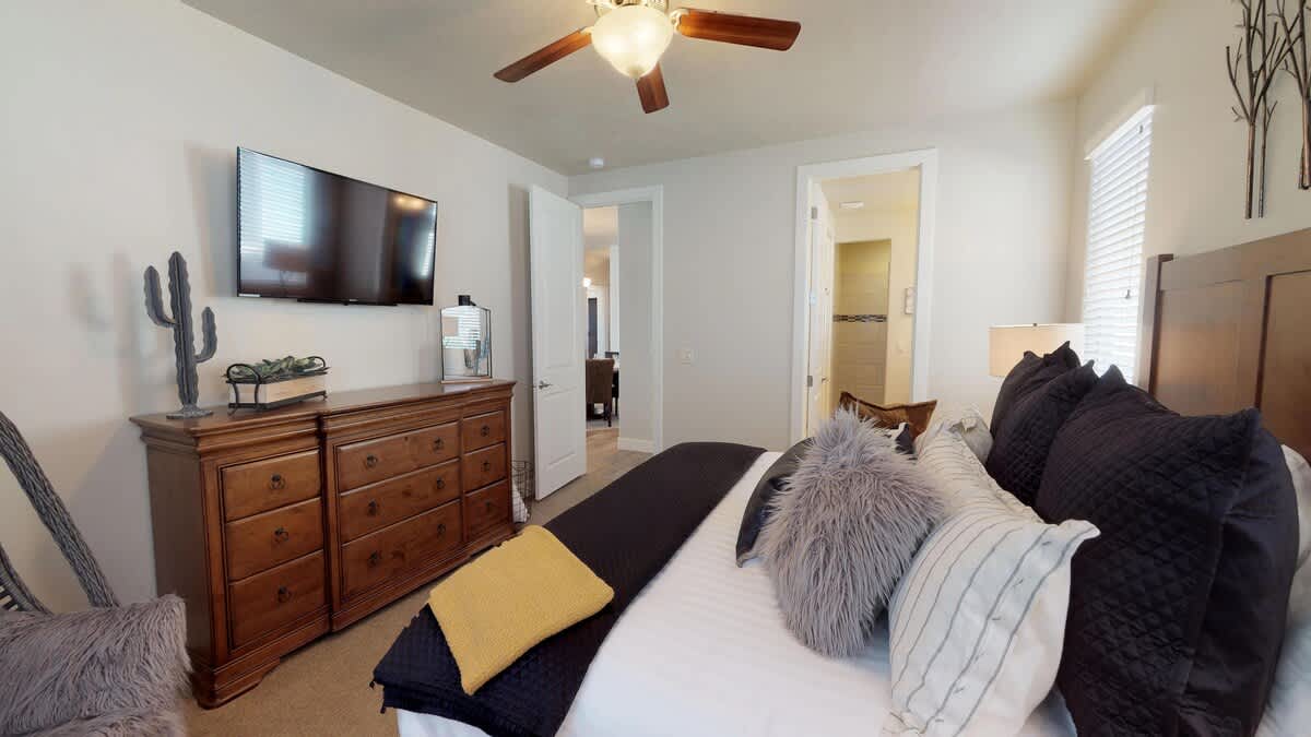  Master Bedroom 1 with en-suite bath and adjacent to dining room
