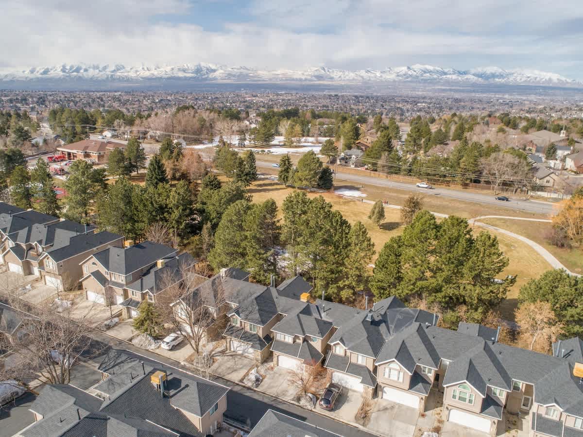 Condo community backs a beautiful city park and mountains