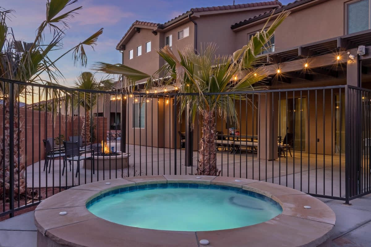 98 - Grand Resort in St George with Private Pool and Rec Court 5