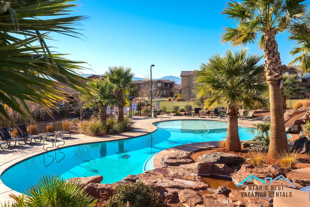 Full access to 2 resort pools (upper pool heated year-round)
