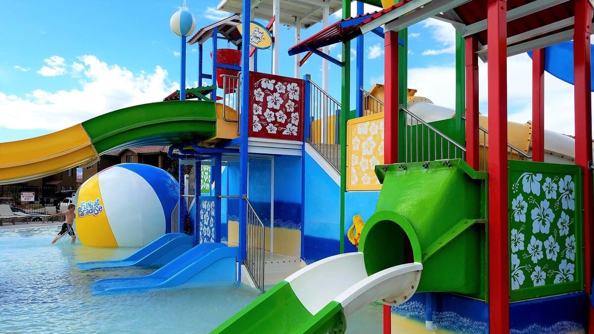 Fun corkscrew water slides and dump buckets