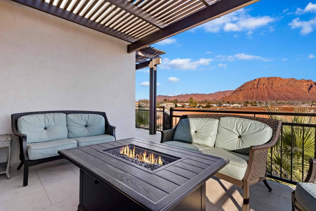 Balcony seating with fire pit