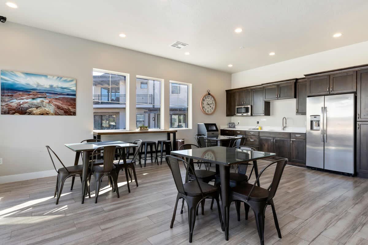 Clubhouse kitchen with dining area - full access to guests