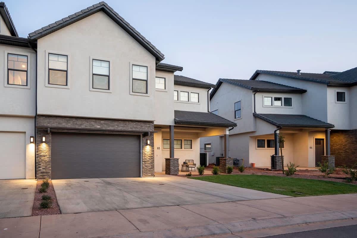 Front exterior in the evenings