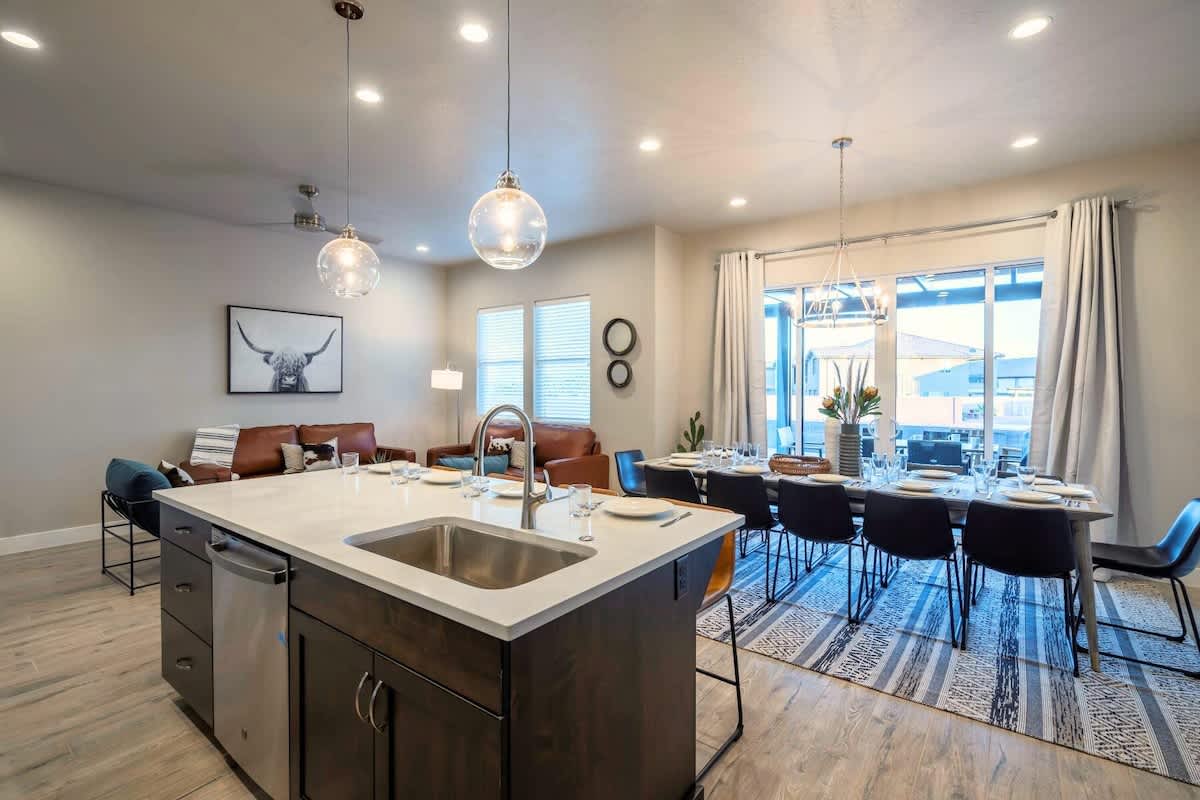 Kitchen and dining area